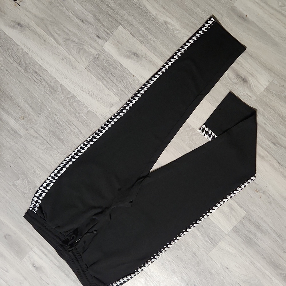 Men's houndstoooth pattern pants size large